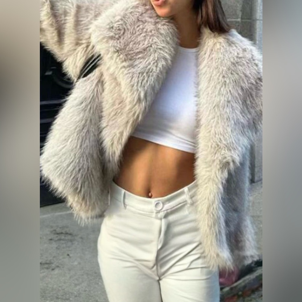Women's Cream Faux Fur Jacket